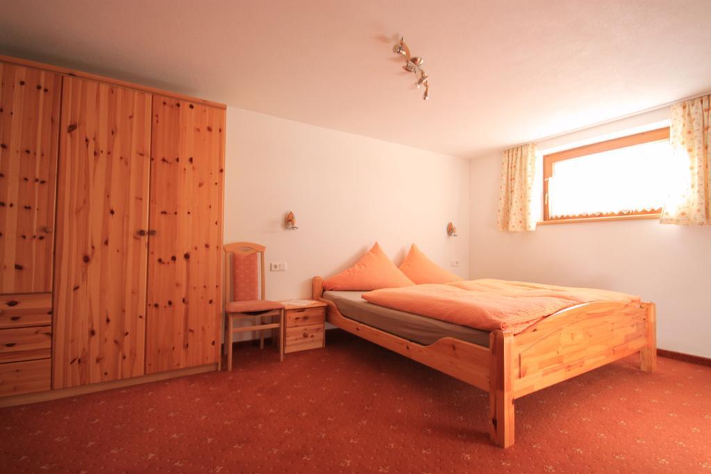S'Huamatl Apartment Sankt Leonhard im Pitztal Room photo